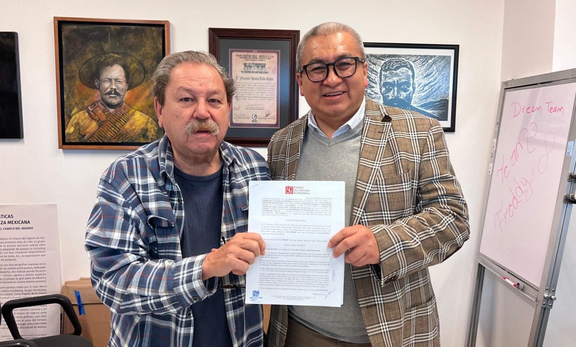 Firman Sepe y FCE convenio para instalación de librería en oficinas