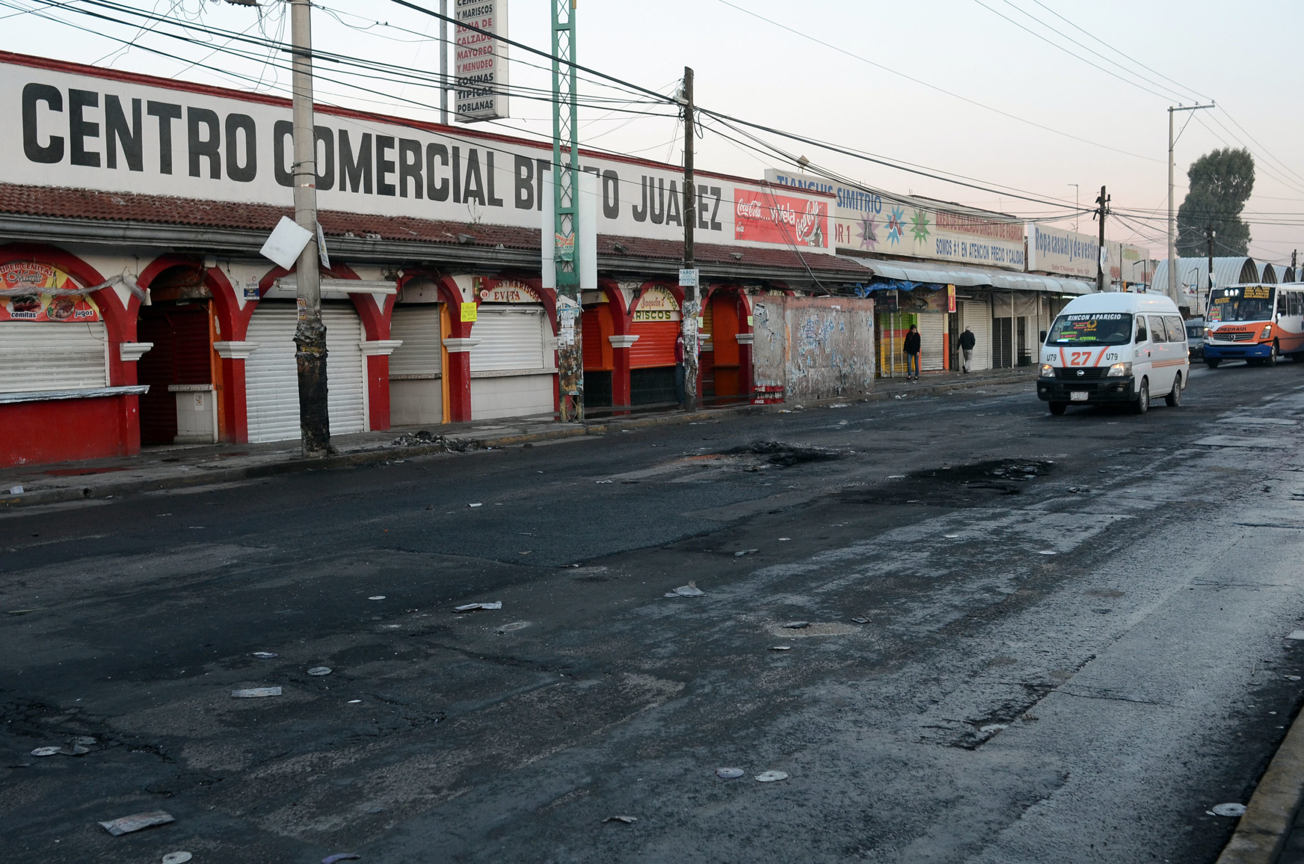 Por: Cortesía Reanudan diálogo sobre expropiación del tianguis "La Cuchilla"