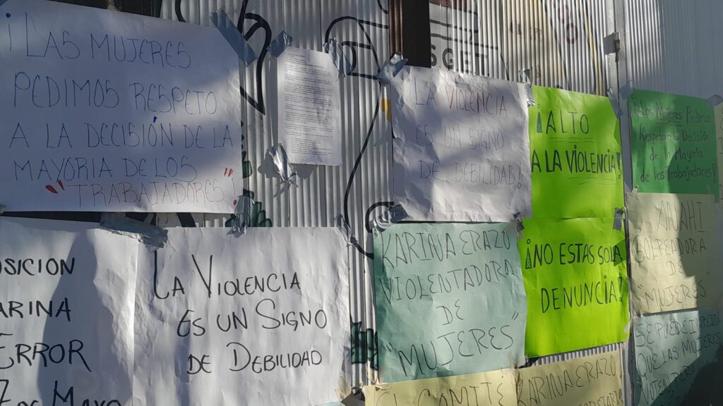 Por: Cortesía Karina Erazo se esconde de manifestantes en el S7M