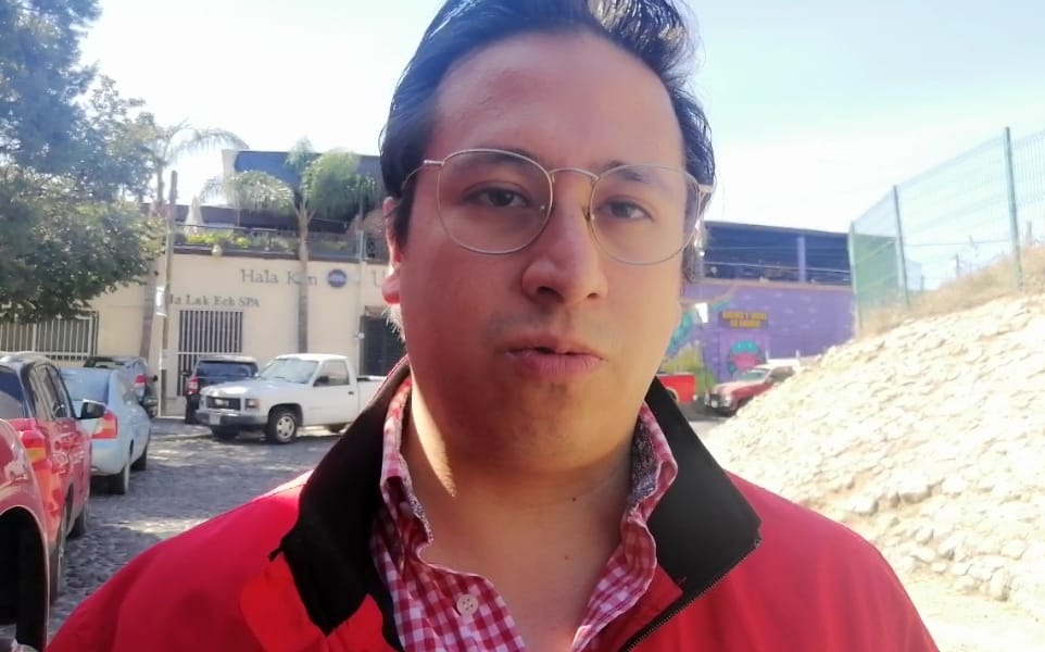 Por: Cortesía Lula Pineda PRIistas cholultecas exigen renuncia de diputados que abandonaron el partido