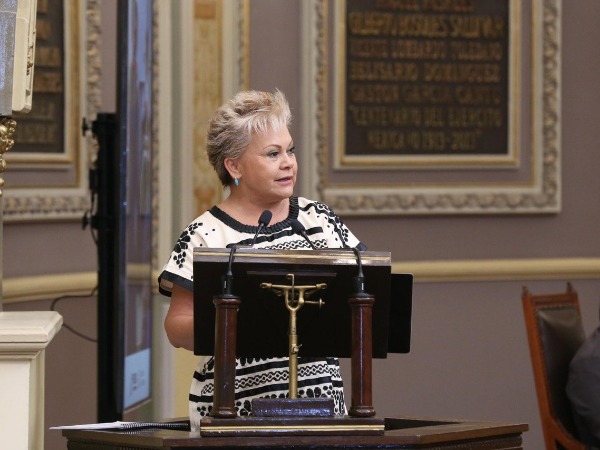 Por: Cortesía SEP Puebla destina más de 29 mdp a becas para estudiantes