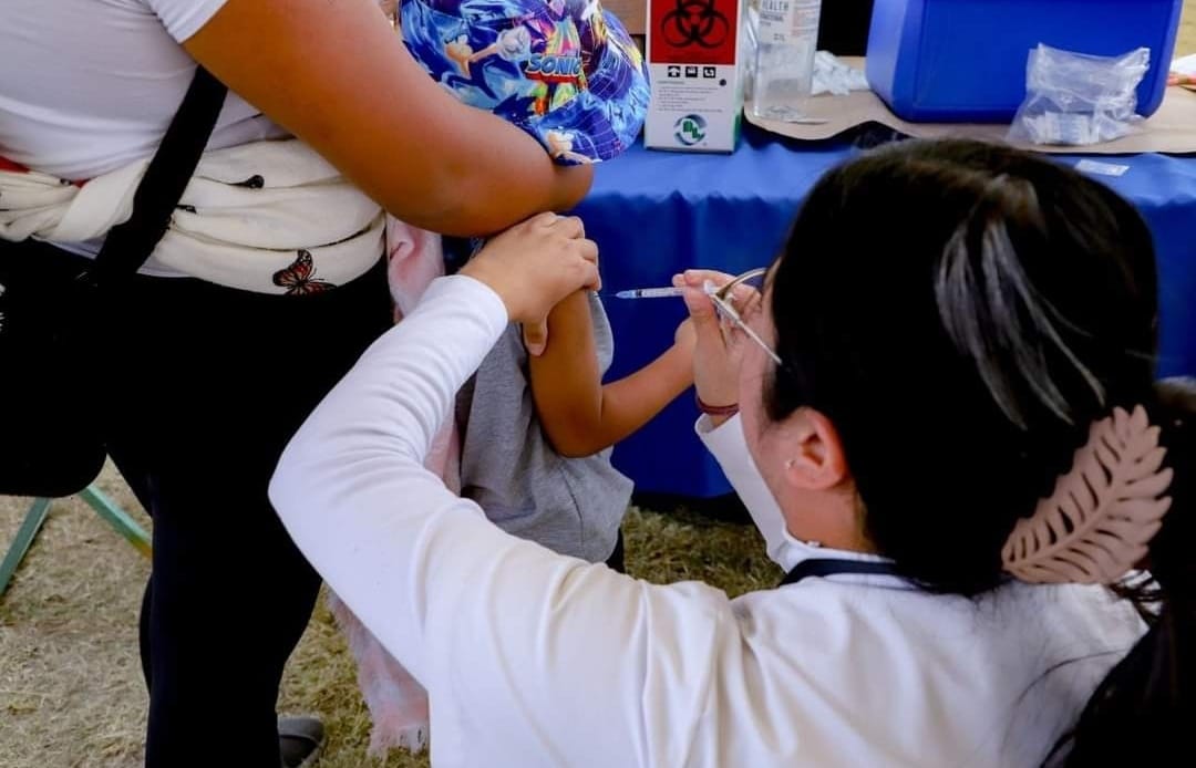 Por: Cortesía Lula Pineda San Antonio Cacalotepec abraza "Viernes de Gobierno de Proximidad"