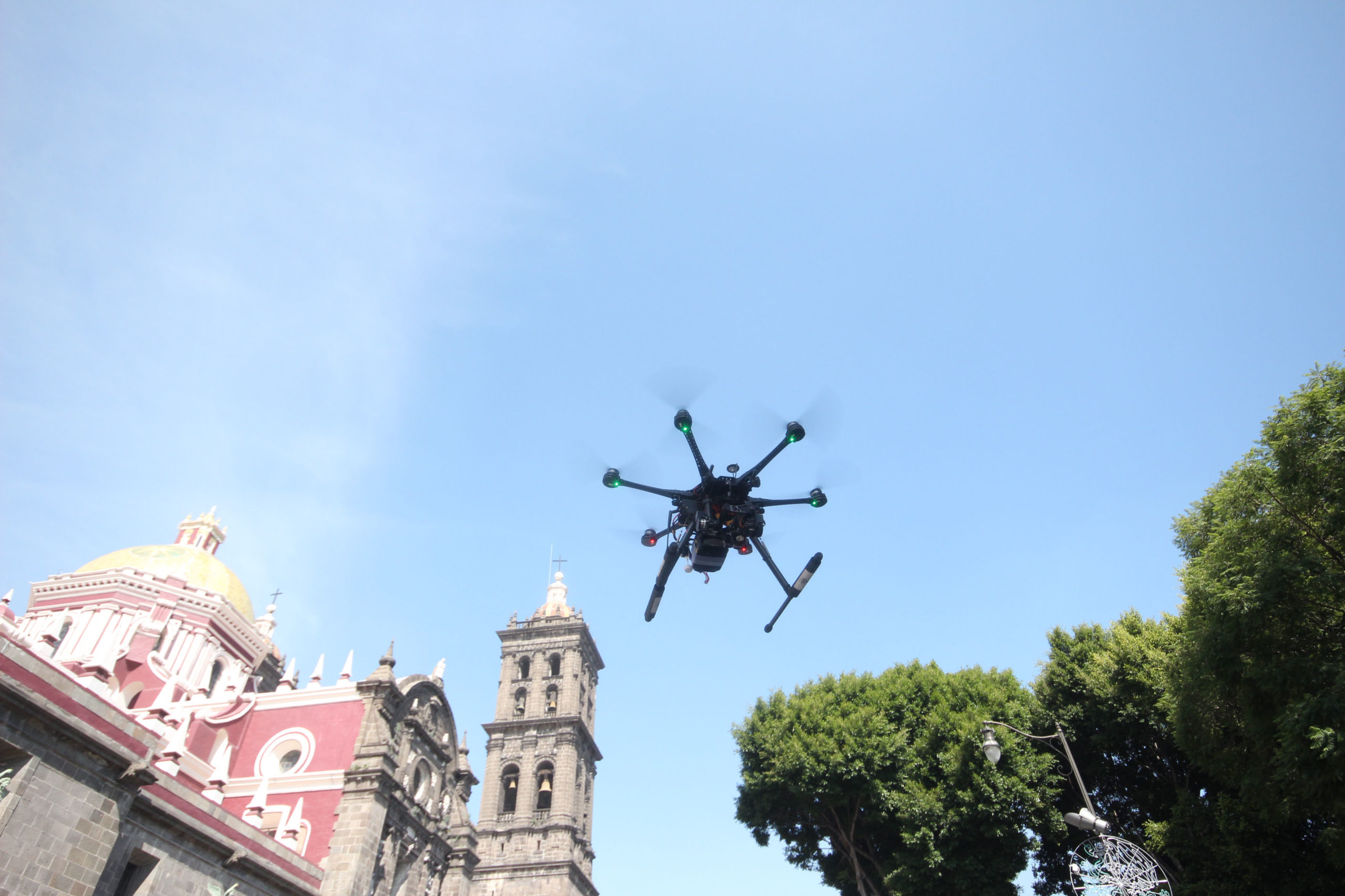 Por: Cortesía Reforzarán Seguridad en Puebla con nuevas cámaras de videovigilancia y drones
