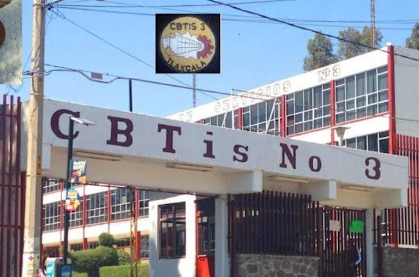 Amagan padres de familia del CBTIS 03 con manifestaciones por discriminación