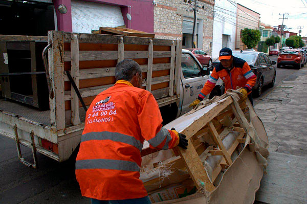 Por: Cortesía OOSL atiende 958 solicitudes de descacharrización en Puebla
