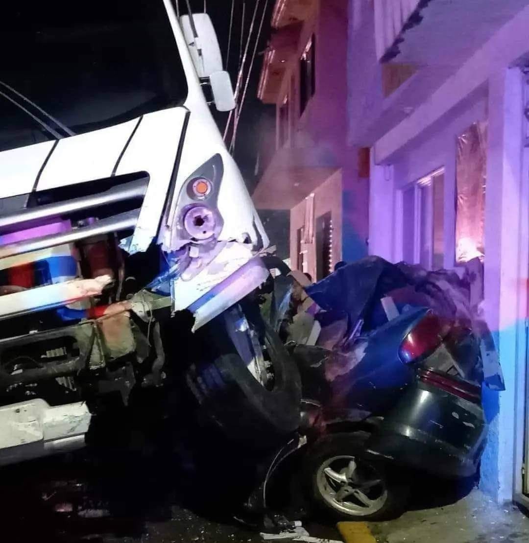 Por: Cortesía Lula Pineda Trágico accidente en Coronango deja seis fallecidos