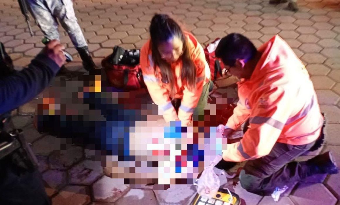 Auxilia PC de Huamantla a masculino herido en riña