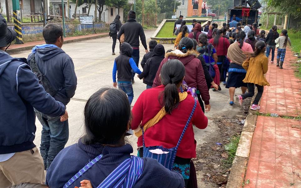 Por: Cortesía Habitantes de Chiapas huyen a Guatemala ante violencia