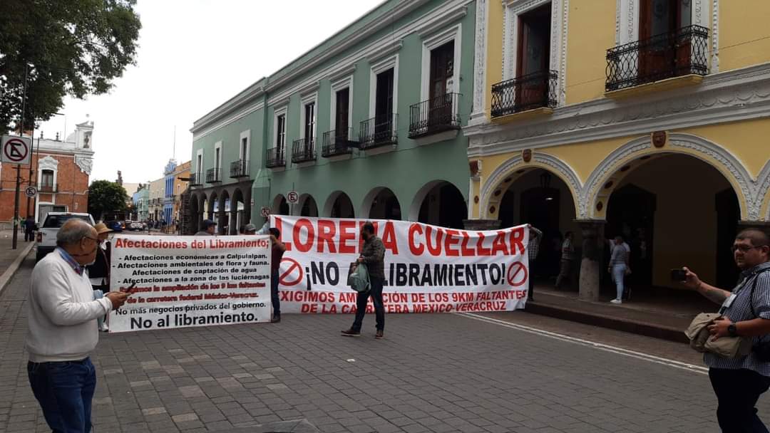 Por enésima ocasión exigen alto al proyecto Libramiento Calpulalpan en la capital