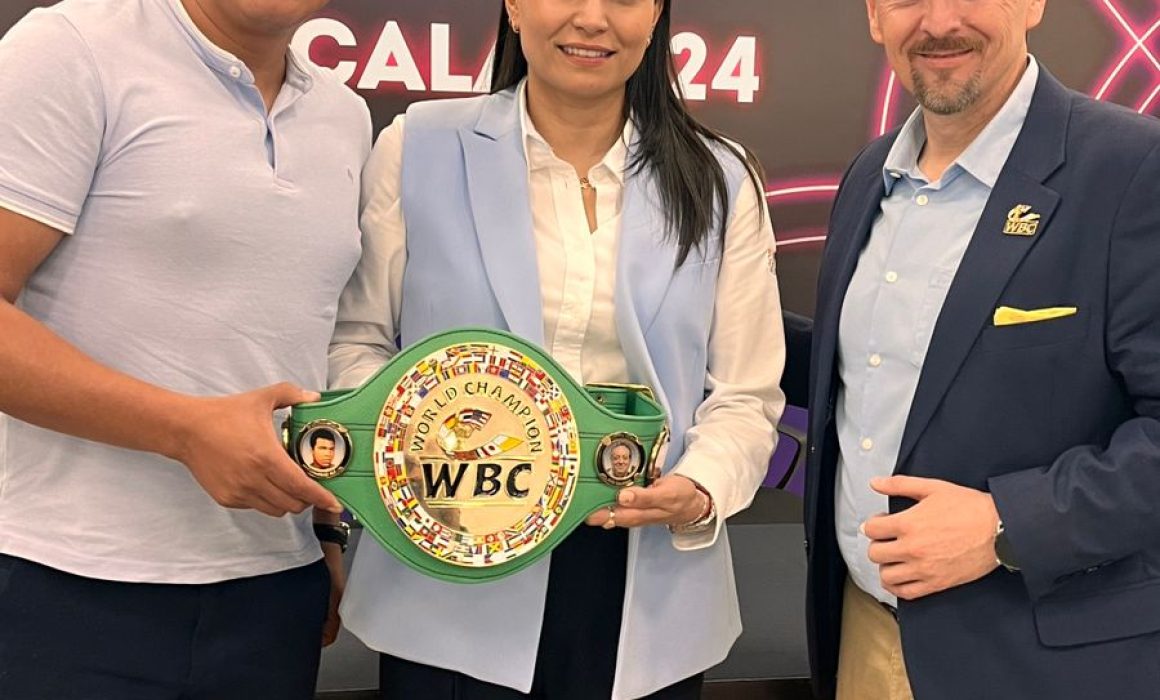 Leyendas del boxeo comparten experiencias del éxito contra las adicciones