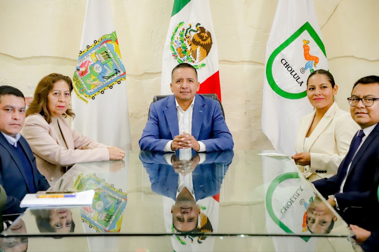 Realizan Mundo Tlatehui y Lupita Cuautle primera reunión para la transición en San Andrés Cholula  