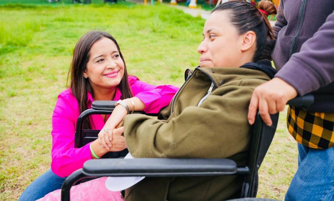 Por: Cortesía Inaugura Fernanda Espinosa primer parque inclusivo en Huamantla