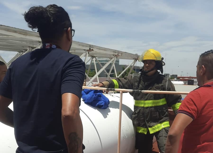 Por: Cortesía Lula Pineda Fuga de gas LP en el Hospital General de Cholula provoca evacuación masiva