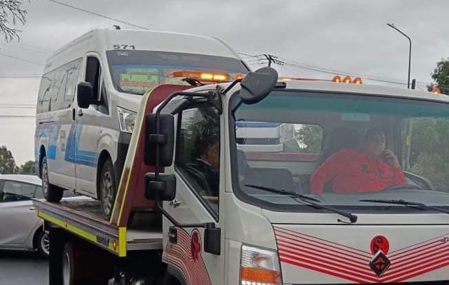 En el sur flecha azul acusa de retenciones arbitrarias