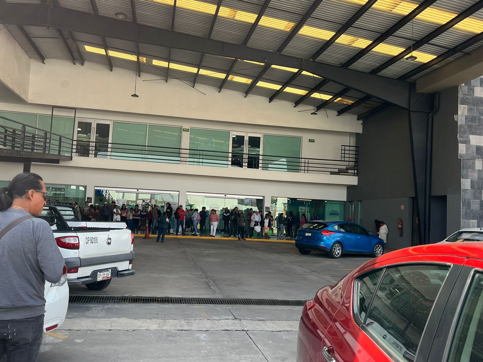 Por: Cortesía Integrantes de Antorcha Campesina bloquean instalaciones de Agua de Puebla en protesta por falta de servicio