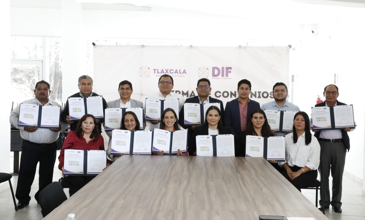 Por: Cortesía Firma Sedif convenio con municipios para apertura de 10 UBR