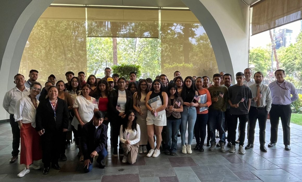 Obtendrán pasaporte americano 24 ciudadanos México-Americanos que radican en Tlaxcala