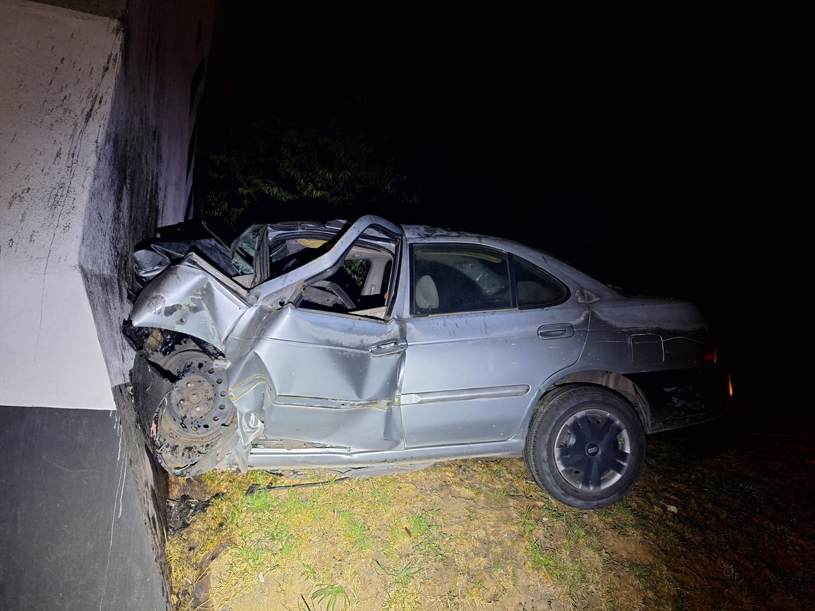 Por: Cortesía Joven pierde la vida tras brutal accidente vehicular en la Apizaco-Huamantla