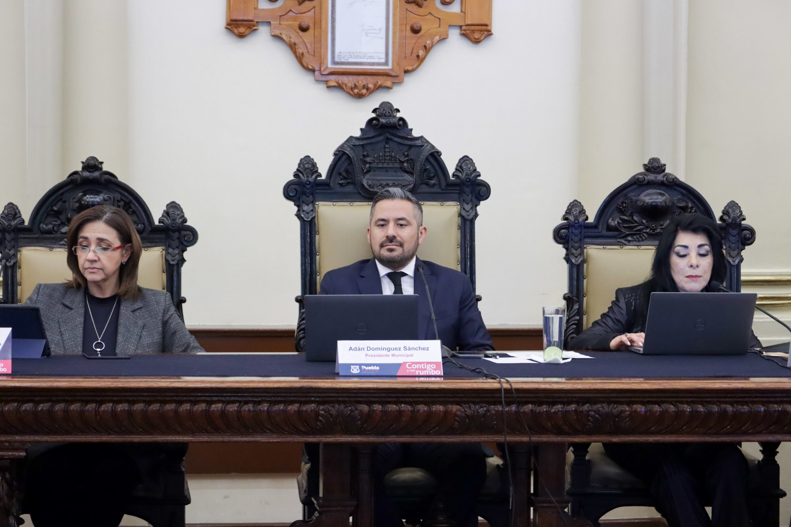 Por: Cortesía Ayuntamiento de Puebla aprueba 110 bases sindicales; proceso será transparente, asegura alcalde