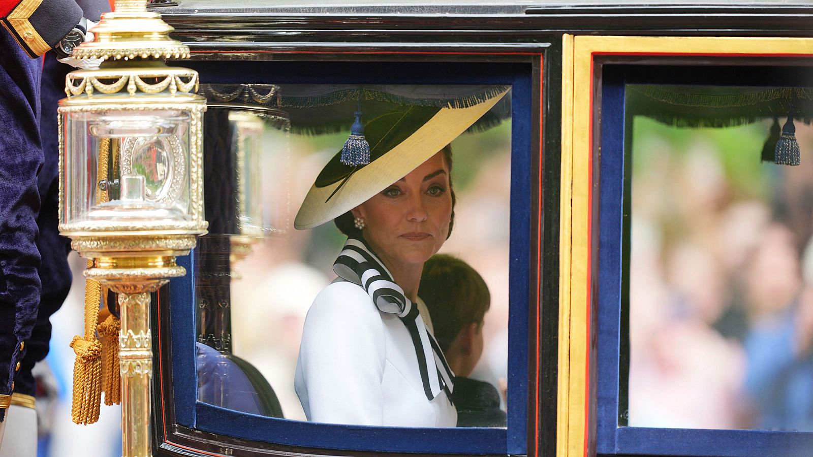 Por: Cortesía Kate Middleton reaparece en público tras haber anunciado su diagnóstico de cáncer