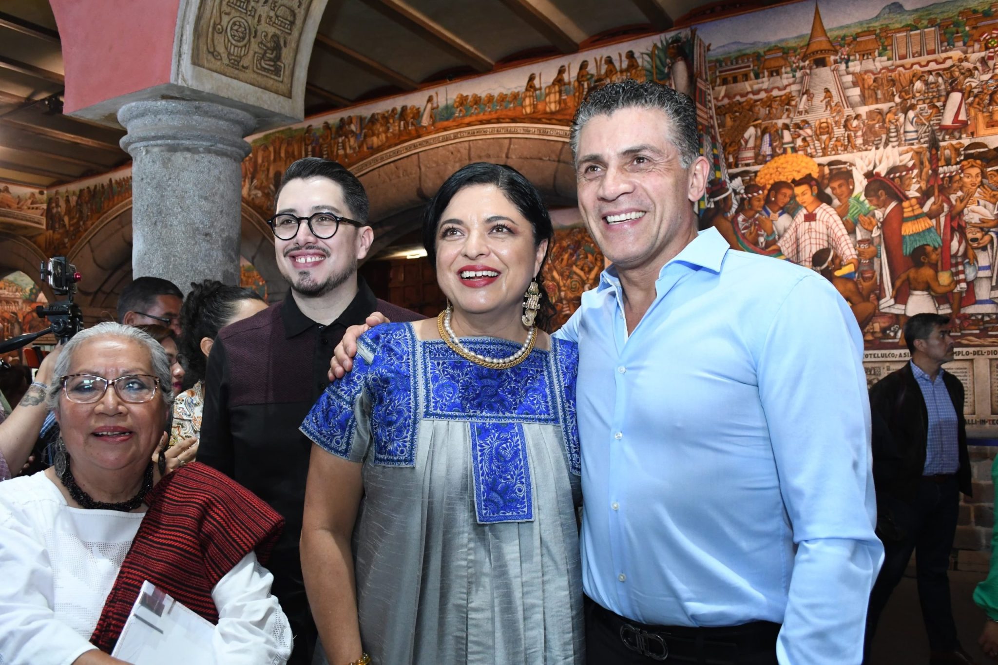 Alista Cultura manual de cuidados para Murales de Palacio de Gobierno