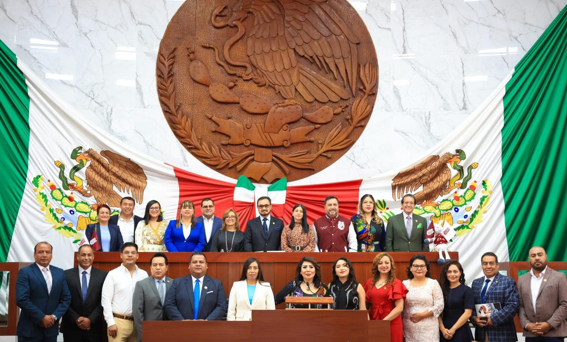 Signan convenios de colaboración Gobierno del Estado e IPN