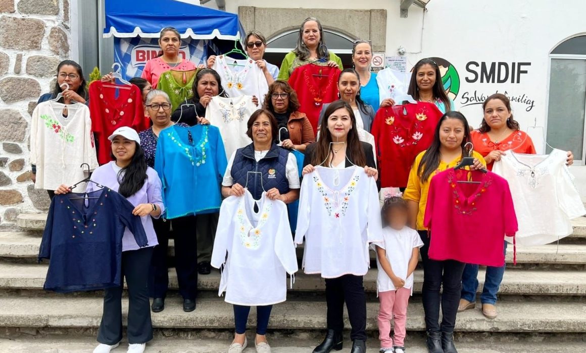 Clausura SMDIF Huamantla primer módulo de taller de corte y confección