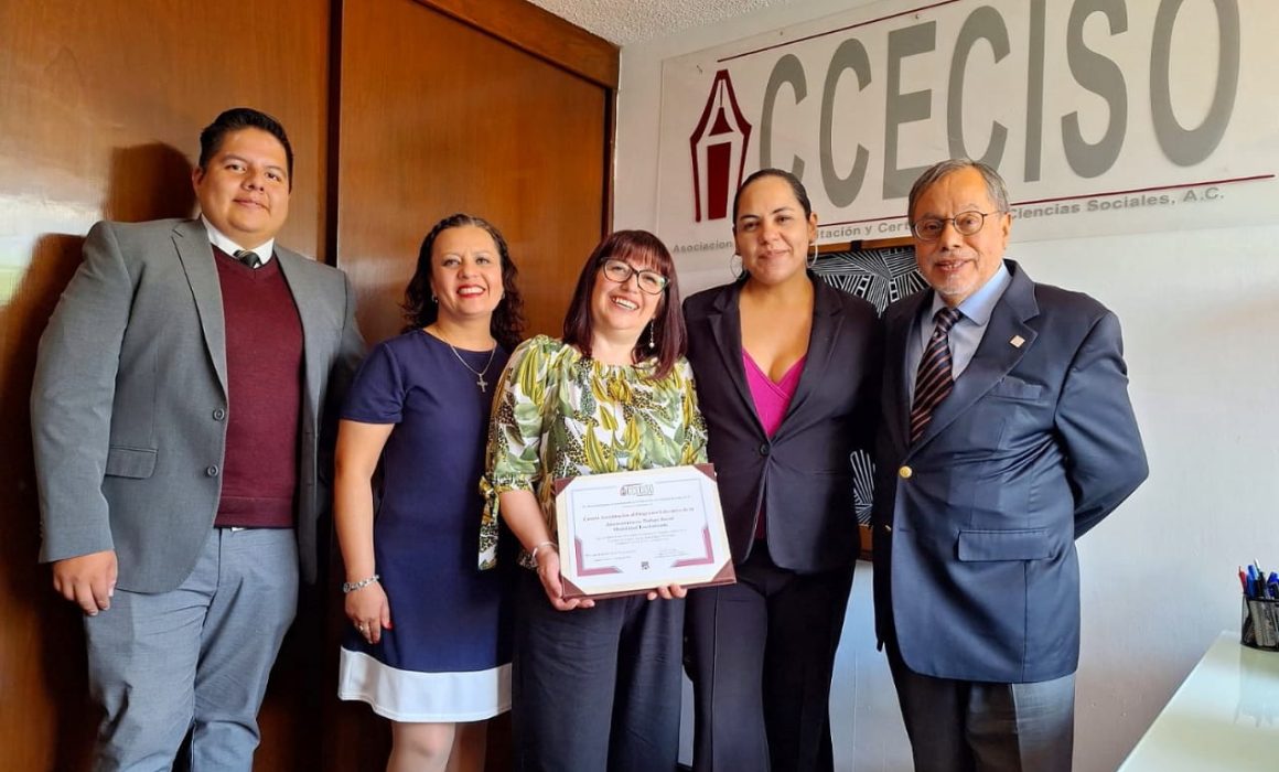 Reacreditan por cuarta ocasión Licenciatura en Trabajo Social de la UATX