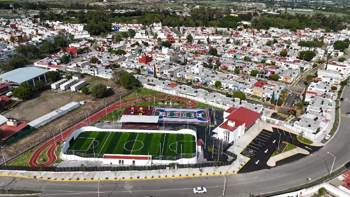 Sergio Salomón inaugura nuevo multideportivo en Atlixco