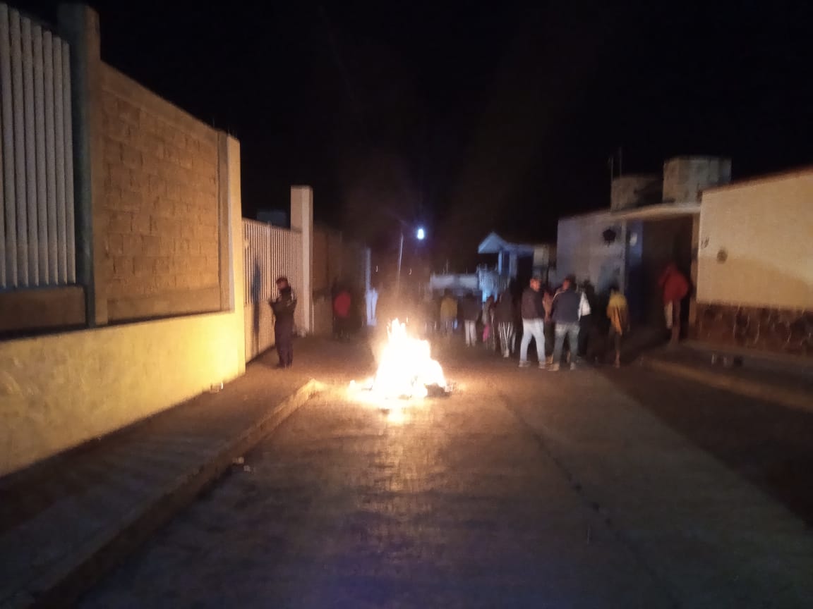 Violencia en Tecopilco: grupo "Los Tortilleros" quema urnas tras proceso electoral