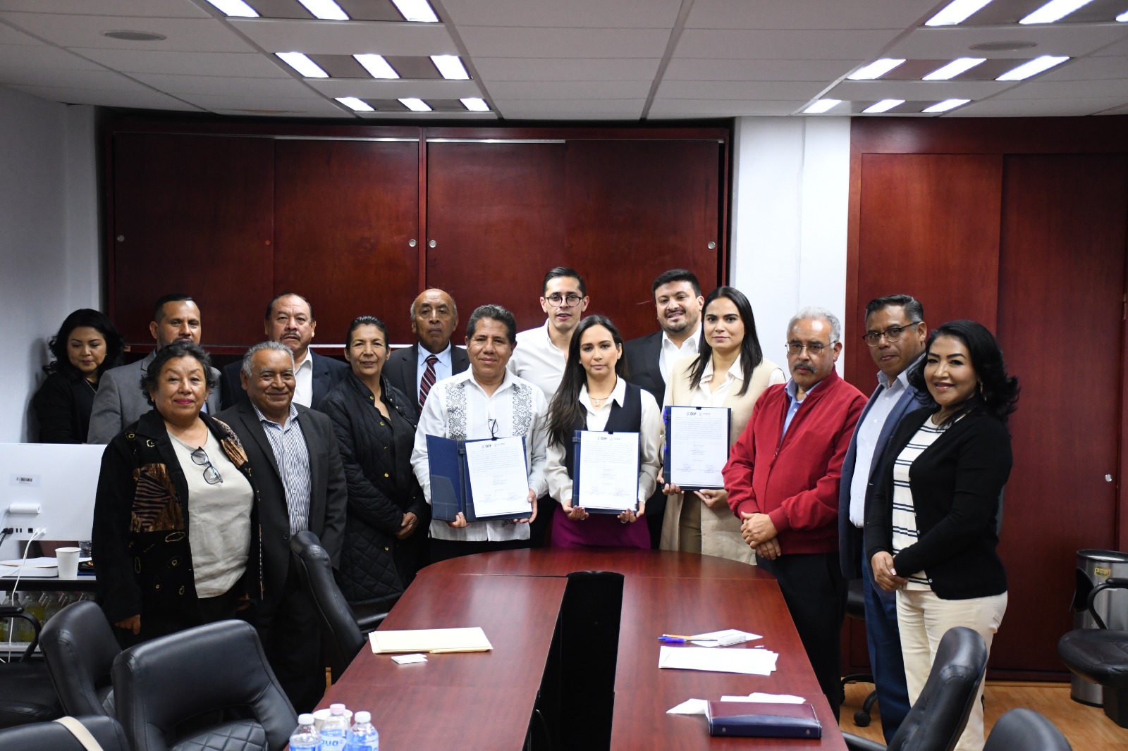 Por: Cortesía COBAT y SEDIF firman convenio para capacitar a docentes sobre salud mental estudiantil