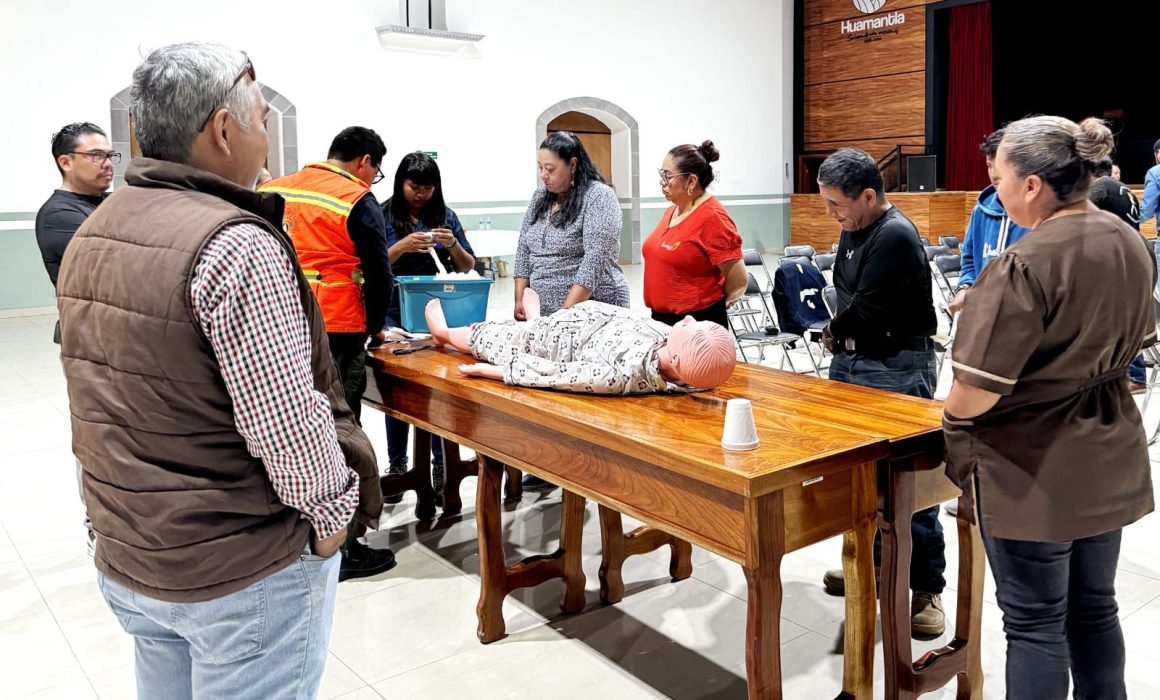 Invita Huamantla a emprendedores a capacitación de primeros auxilios