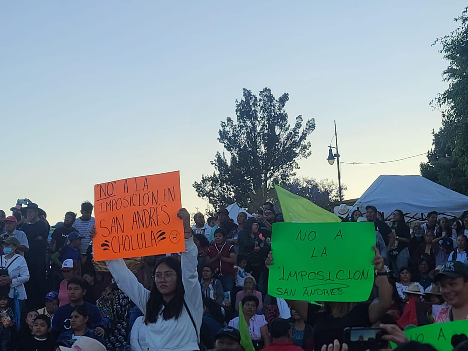 Morenistas sanandreseños protestan contra imposición para candidatura municipal, esta vez ante Comisión Nacional Electoral 
