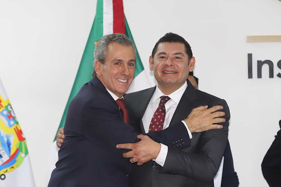 Por: Cortesía José Chedraui Budib presenta su lista de síndica y regidores para la presidencia municipal de Puebla