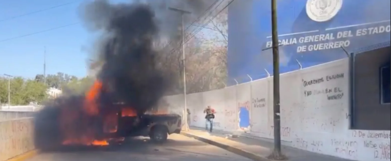 Por: Cortesía Normalistas exigen justicia para su compañero asesinado