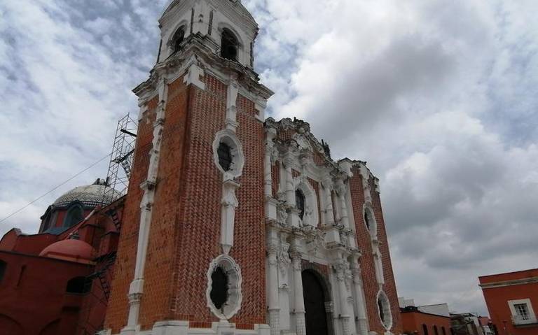 Vuelven los feligreses a la Iglesia de San José; repican las campanas