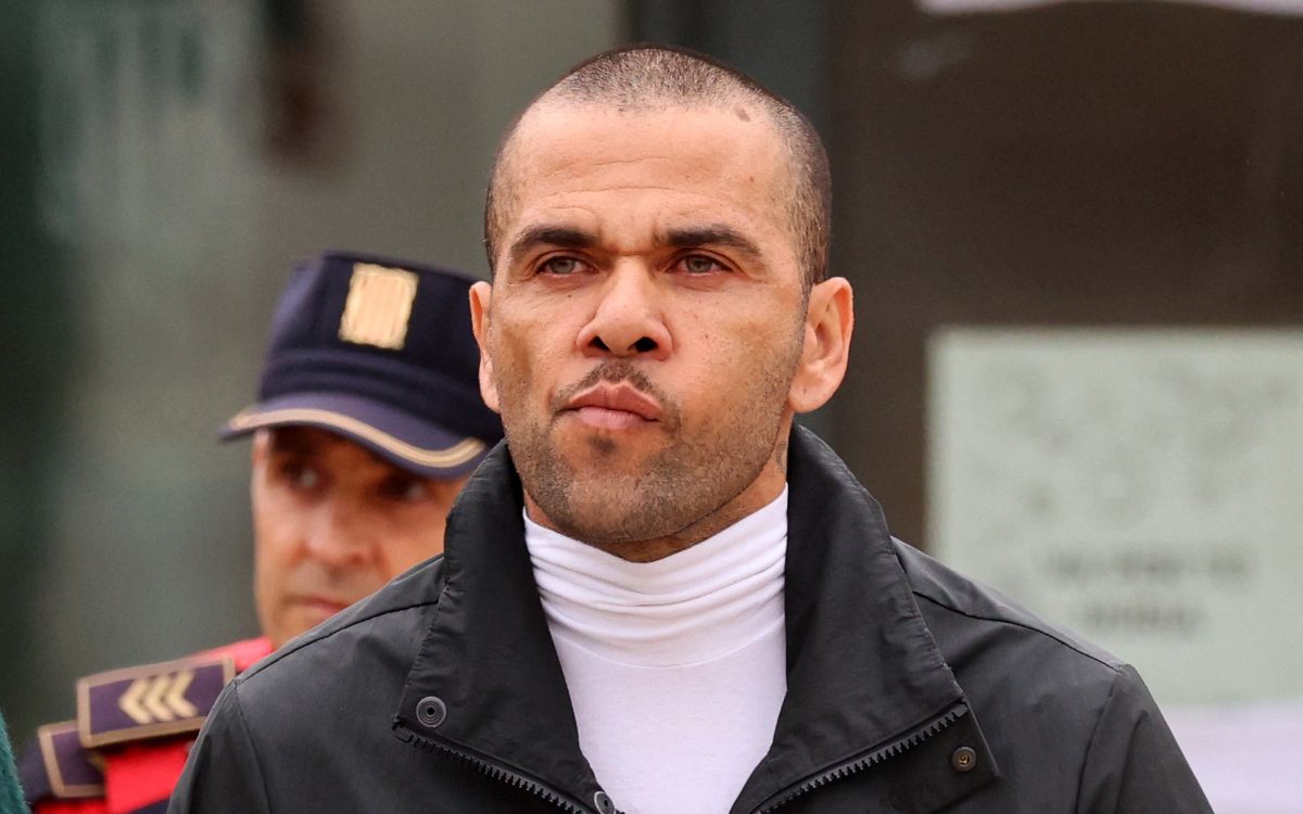 Por: Cortesía Dani Alves sale de prisión tras pagar fianza de un millón de euros