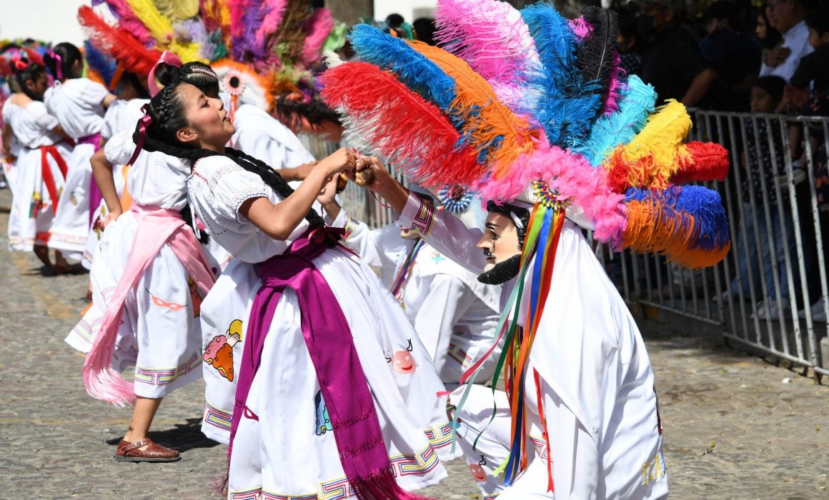 Por: Cortesía Se llena Apetatitlán de color y fiesta en arranque de Carnaval 2024