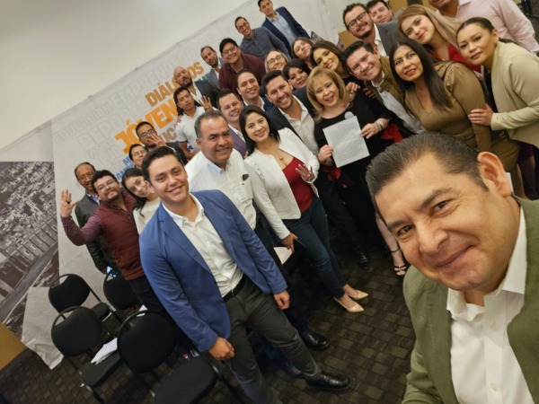 Por: Cortesía Alejandro Armenta suma a regidores priistas a su campaña