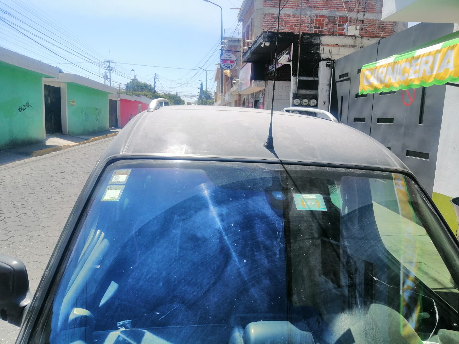 Por: Cortesía Lula Pineda Copiosa caída de ceniza en San Andrés Cholula: Protección Civil emite recomendaciones