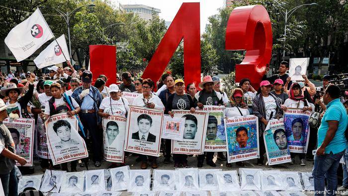 Por: Cortesía Segob atenderá a padres de normalistas de Ayotzinapa