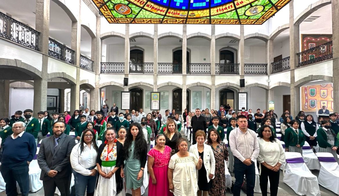 Por: Cortesía Conmemoran el Día internacional de la mujer en el Patio Vitral del Congreso