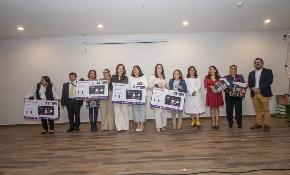 Reconoce Poder Judicial a las madres trabajadoras