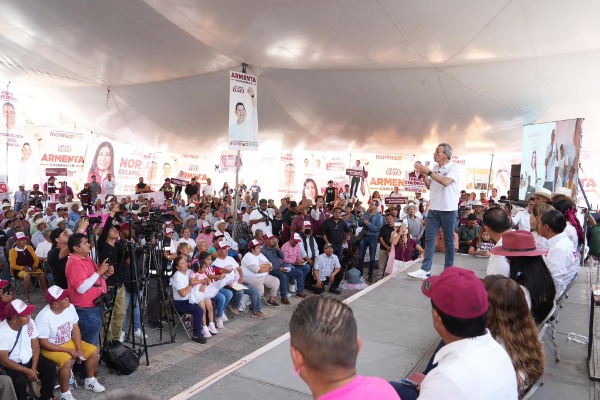 Por: Cortesía José Chedraui propone crear centros de cuidado para menores y adultos de la tercera edad