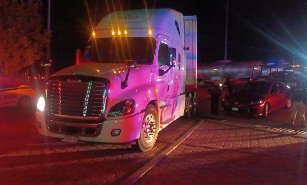 Policía de Apetatitlán rescata a chofer privado de su libertad