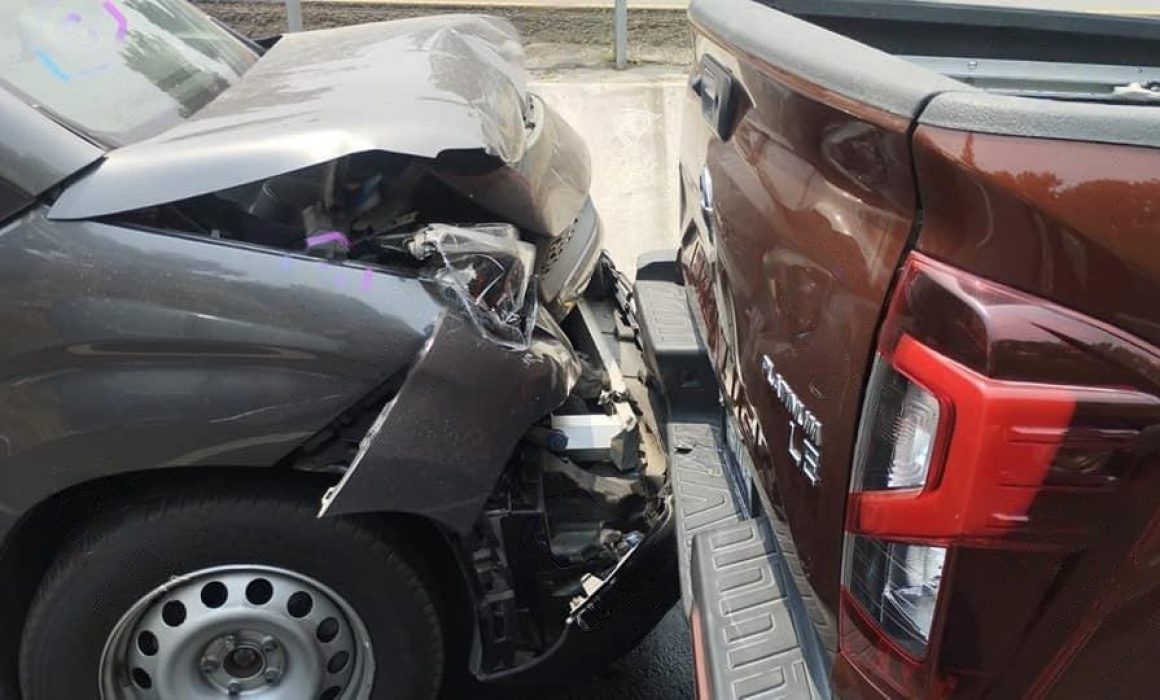 Por: Cortesía Chocan camionetas en la Tlaxcala-Apizaco, no se reportan lesionados