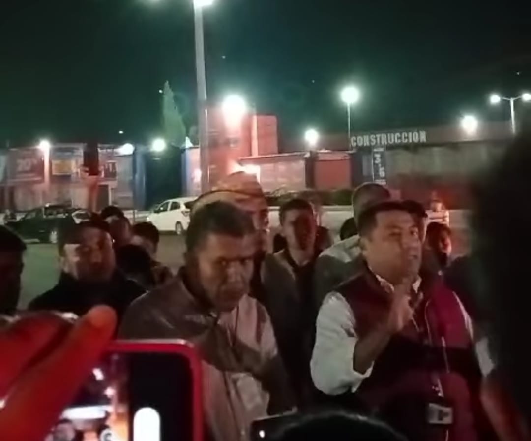 Bloqueo en carretera Federal Huejotzingo: Movilidad restablecida con amenaza latente de nuevo cierre