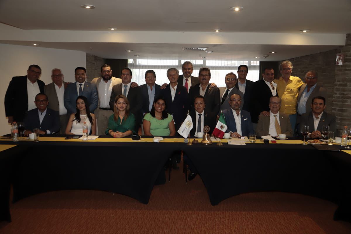 Por: Cortesía Lula Pineda Berenice Porquillo presenta propuestas ambientales a Club de Rotarios