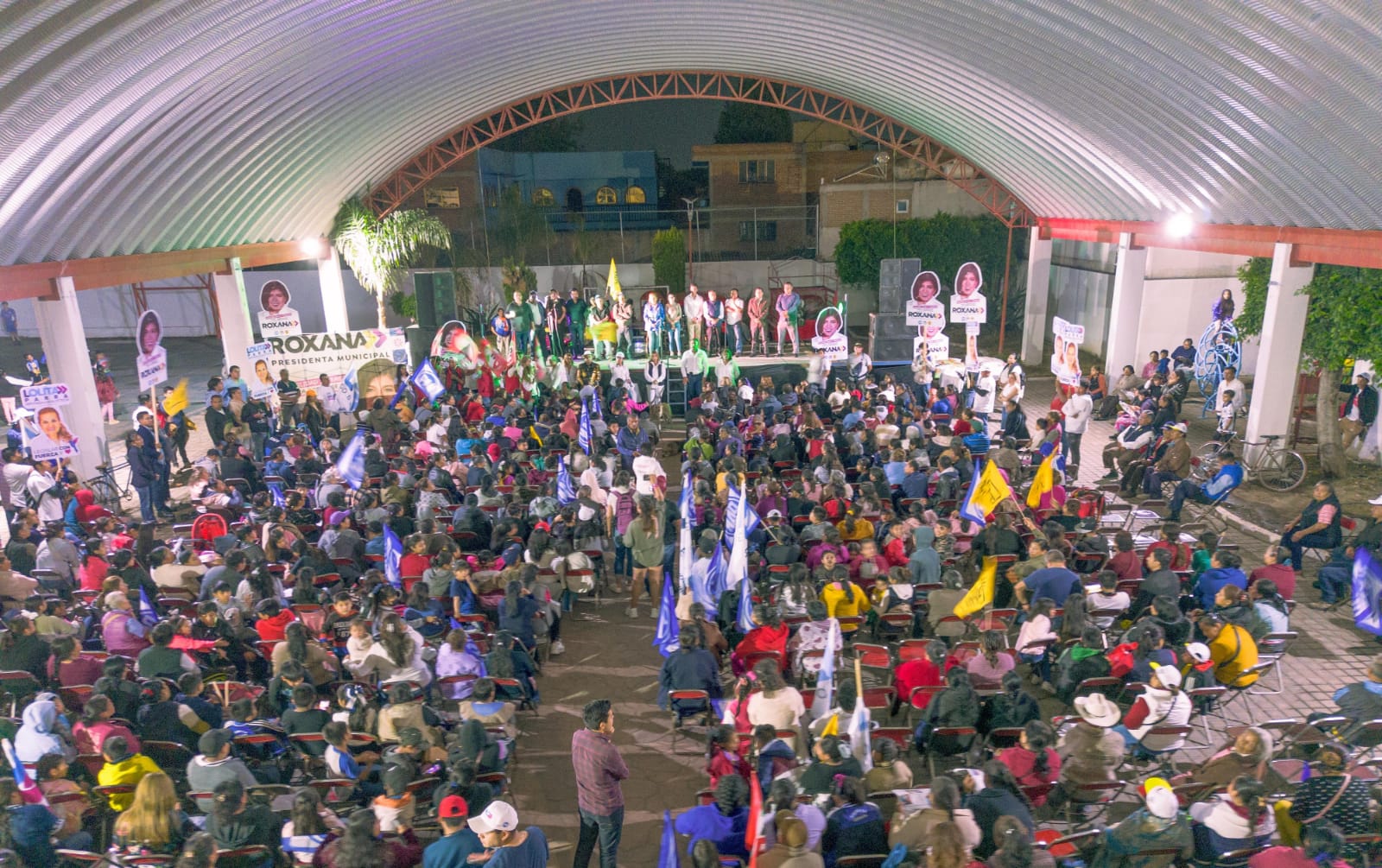 Por: Cortesía Lula Pineda Presidentes de juntas auxiliares de San Pedro Cholula apoyan a Roxana Luna