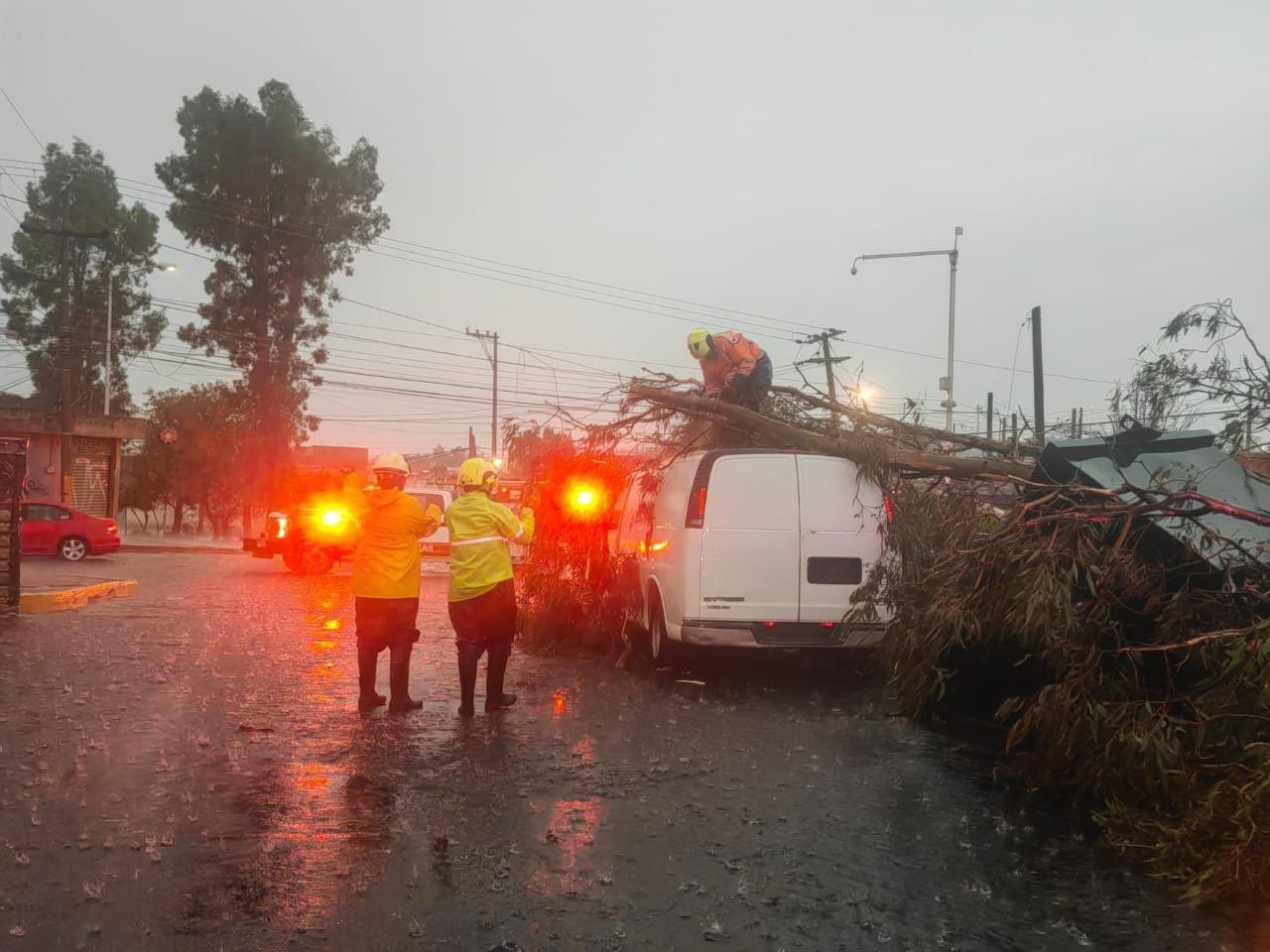 Por: Cortesía Ayuntamiento de Puebla implementa el "Operativo Acuario" tras fuertes lluvias